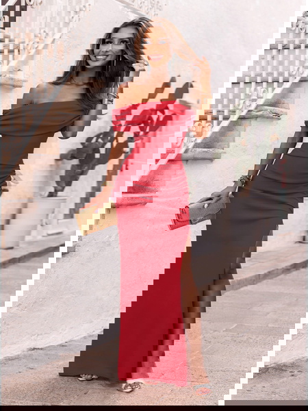 Malinowa długa dopasowana... 2