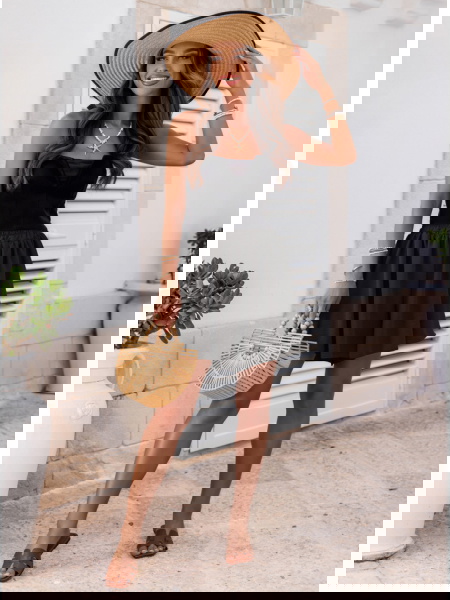 Czarne spodenki jak... 2