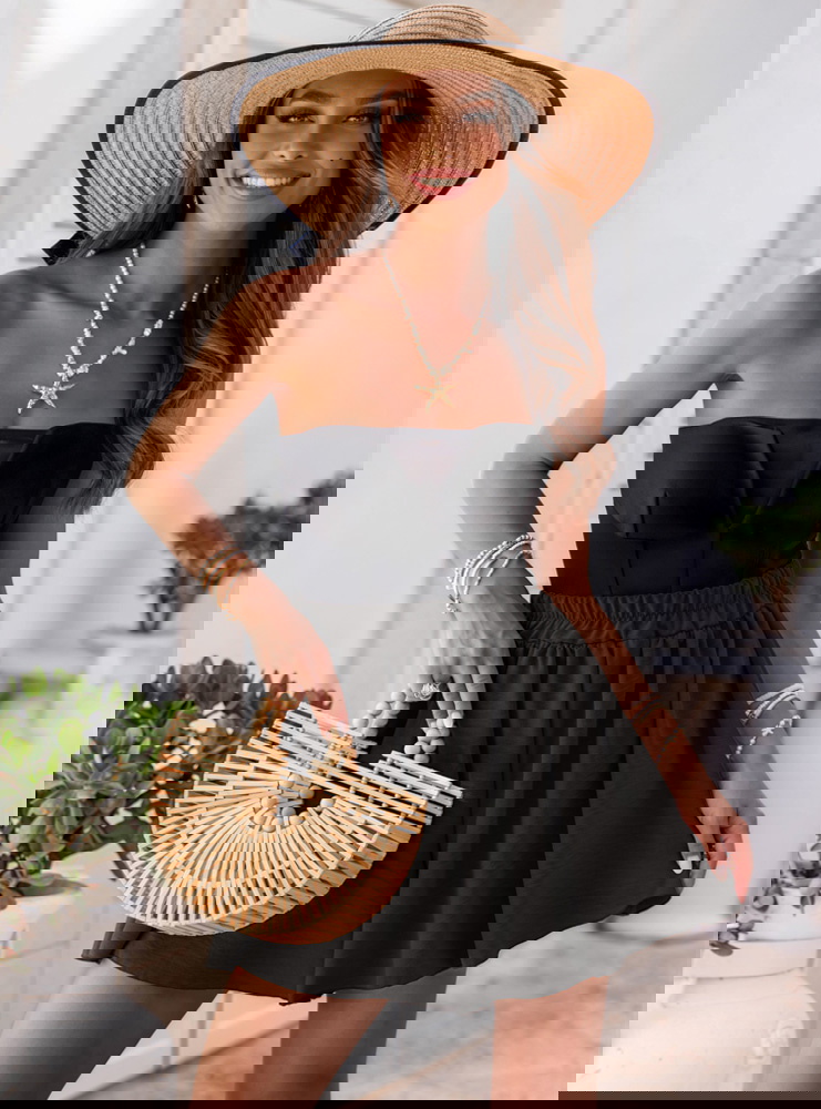 Czarne spodenki jak spódniczka Liduina