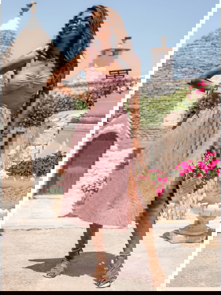 Sukienka midi z rozcięciem... 2