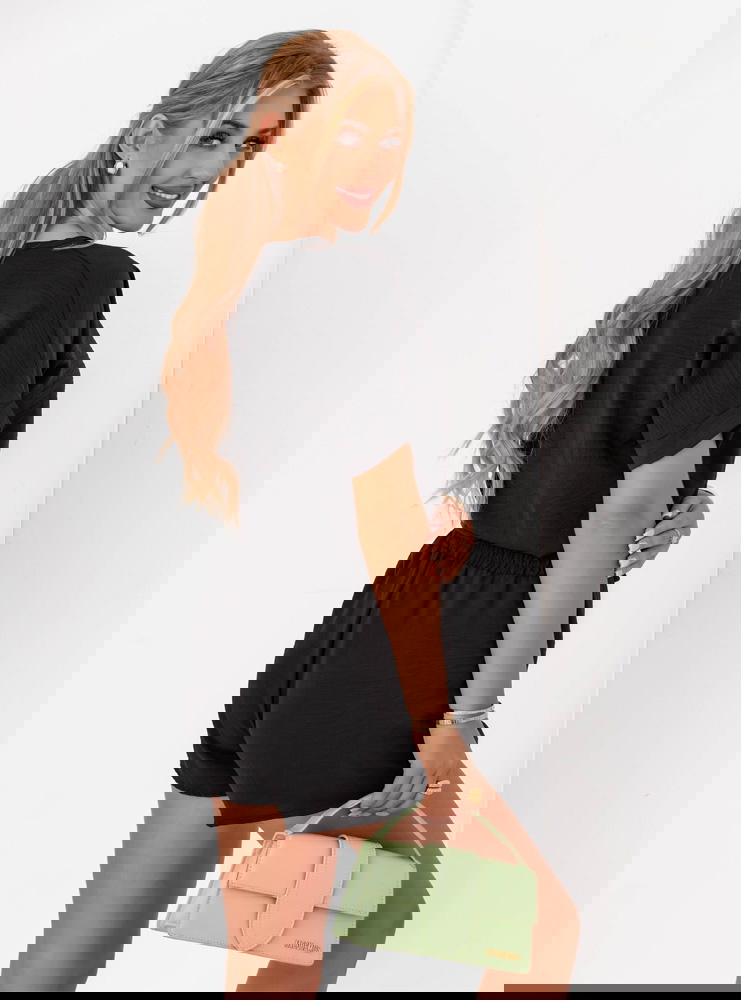 Czarny komplet bluzka + spodenki...