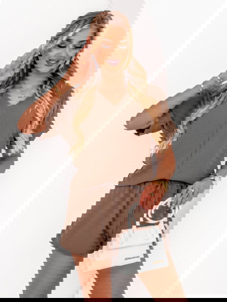 Komplet bluzka + spodenki... 2