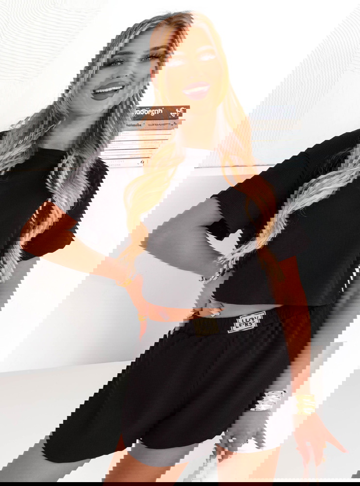 Czarny komplet bluzka i spodenki Schyler