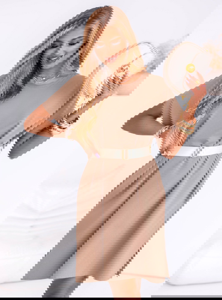 Sukienka z ozdobnym paskiem Nastassia...