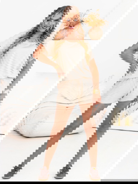 Beżowy komplet bluzka i... 2