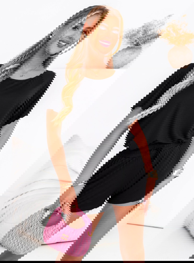 Czarny komplet bluzka i spodenki Davynn