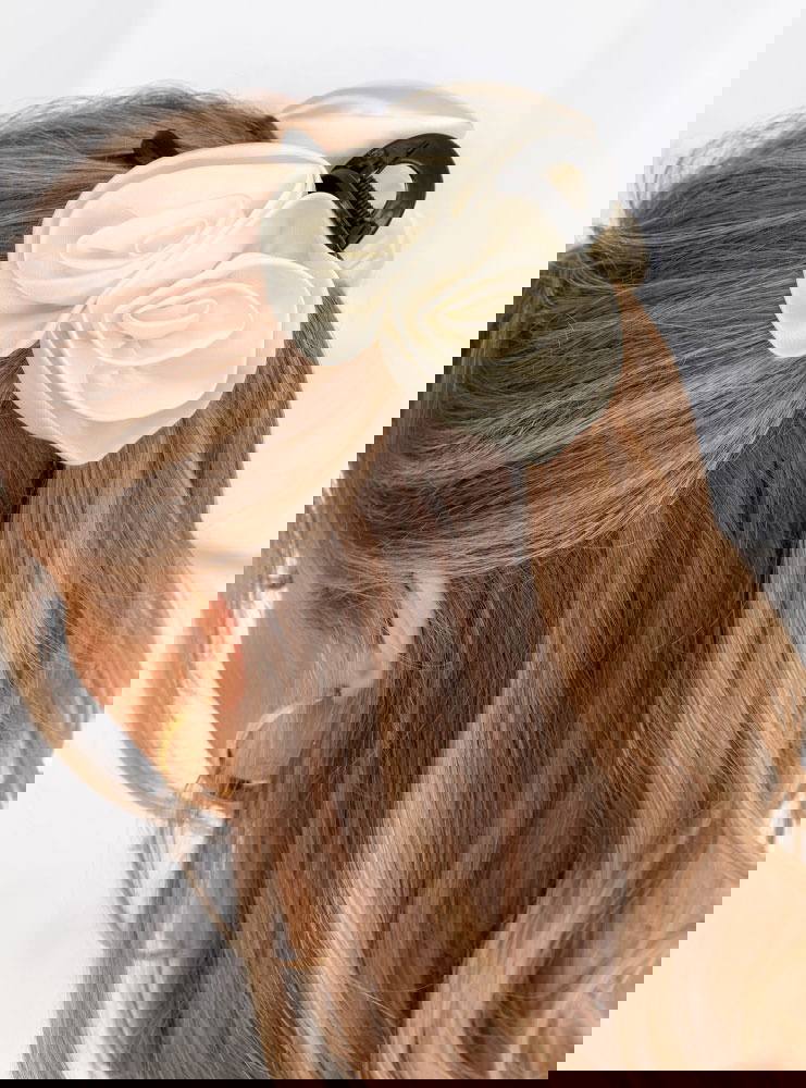 Klamra do włosów z różyczkami...