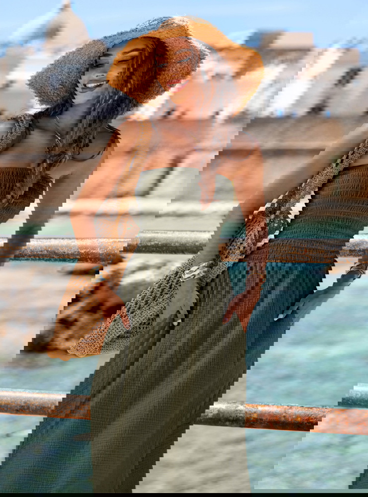 Muślinowa długa sukienka bez...