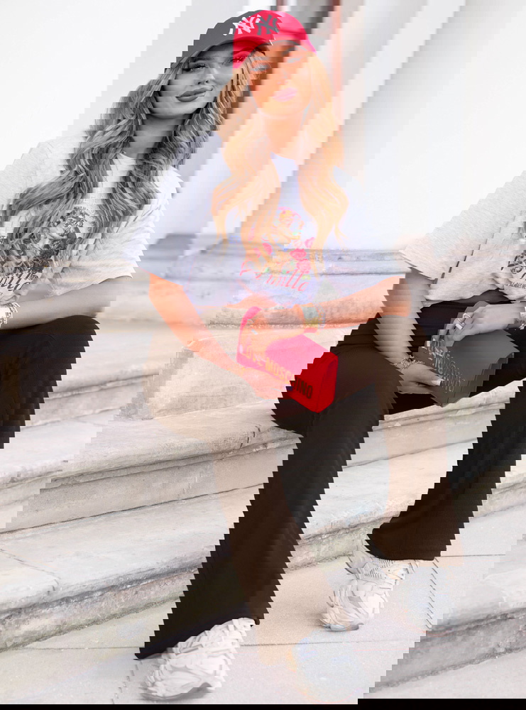 Czekoladowe prążkowane spodnie z...