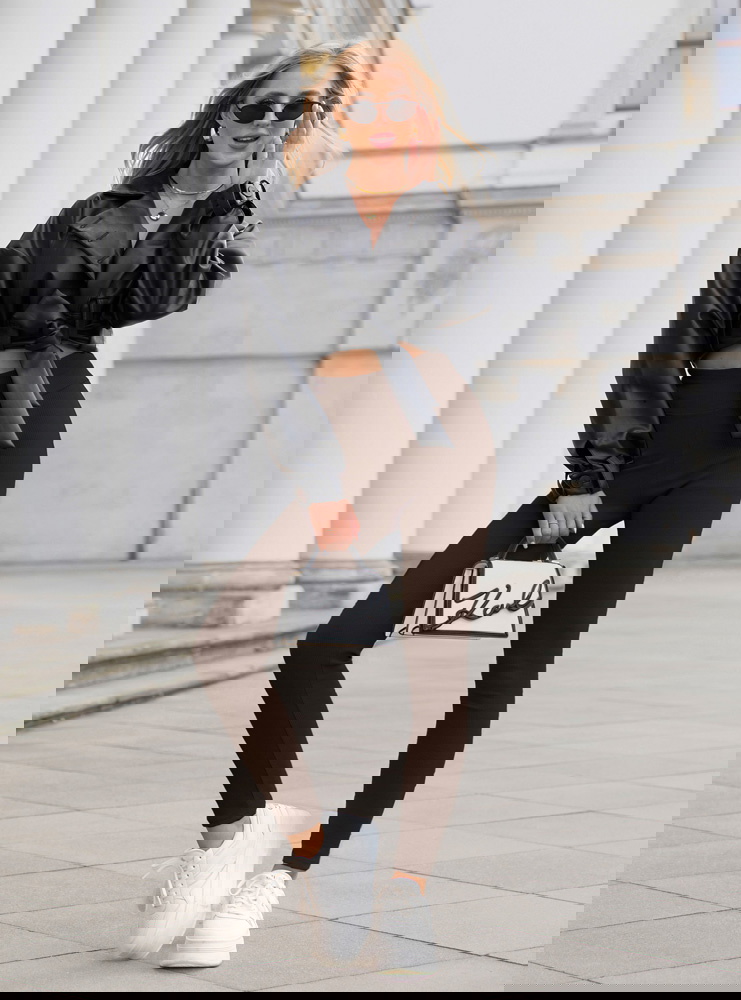 Czekoladowe prążkowane dopasowane...