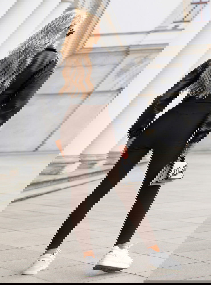 Czekoladowe prążkowane dopasowane...