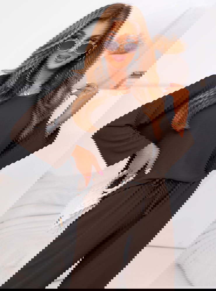 Czekoladowy komplet bluzka i spodnie...