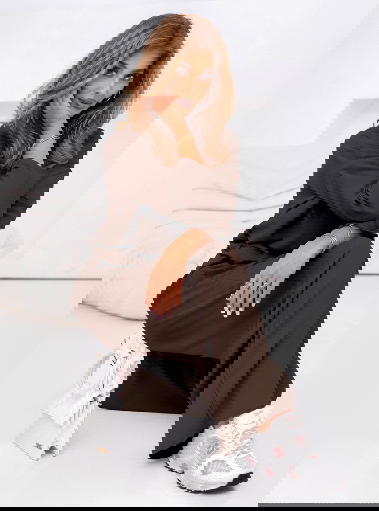 Czekoladowy komplet bluzka i spodnie...