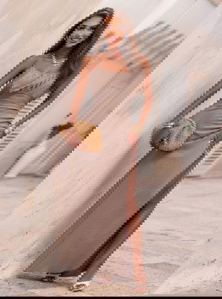 Długa sukienka na ramiączkach z...