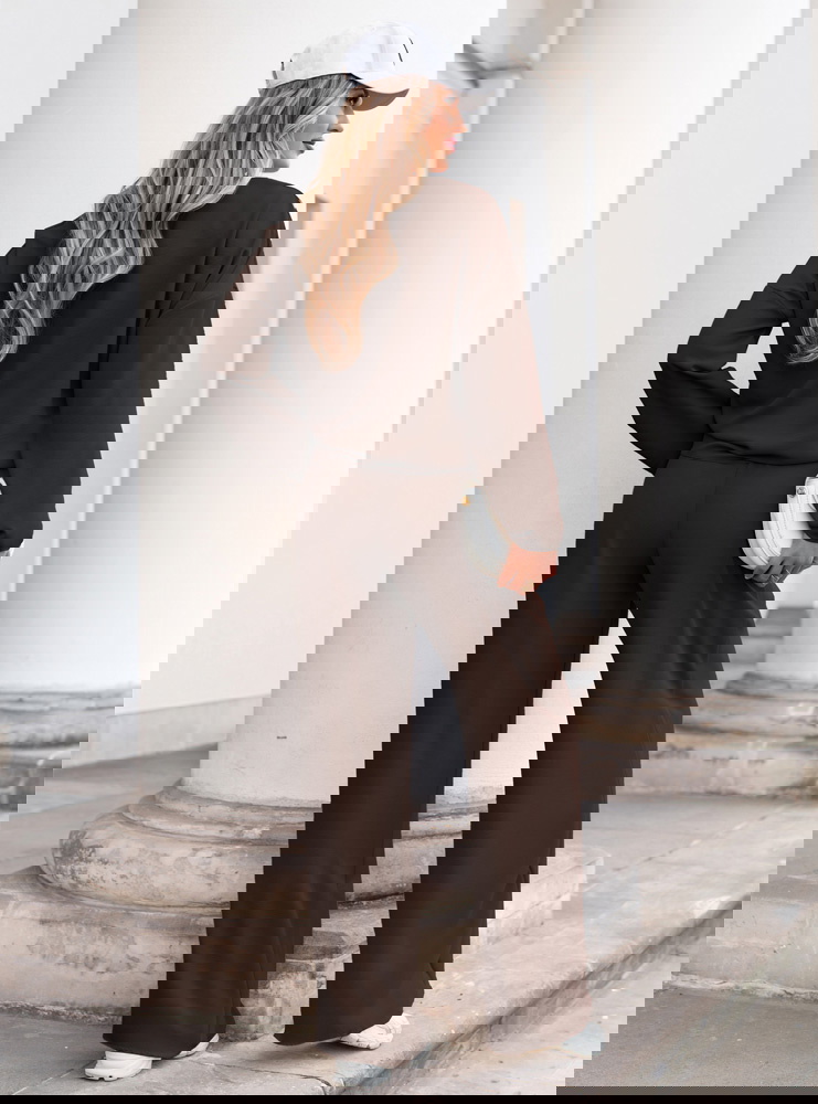 Czekoladowy komplet bluzka i spodnie...