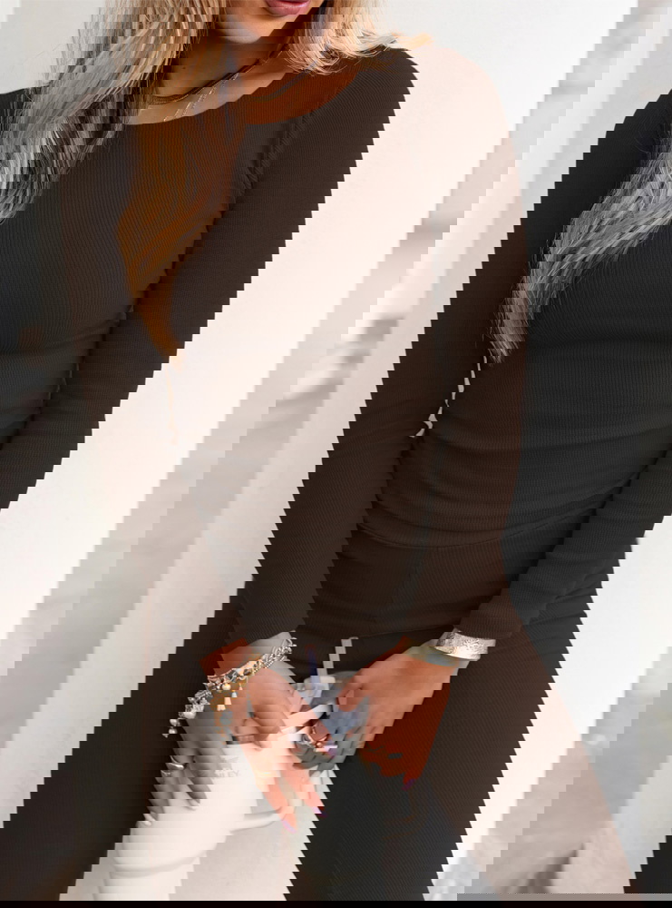 Czekoladowy prążkowany komplet...