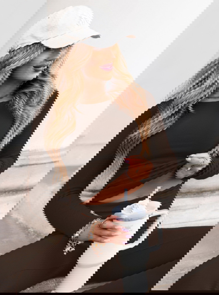 Czekoladowy prążkowany komplet...