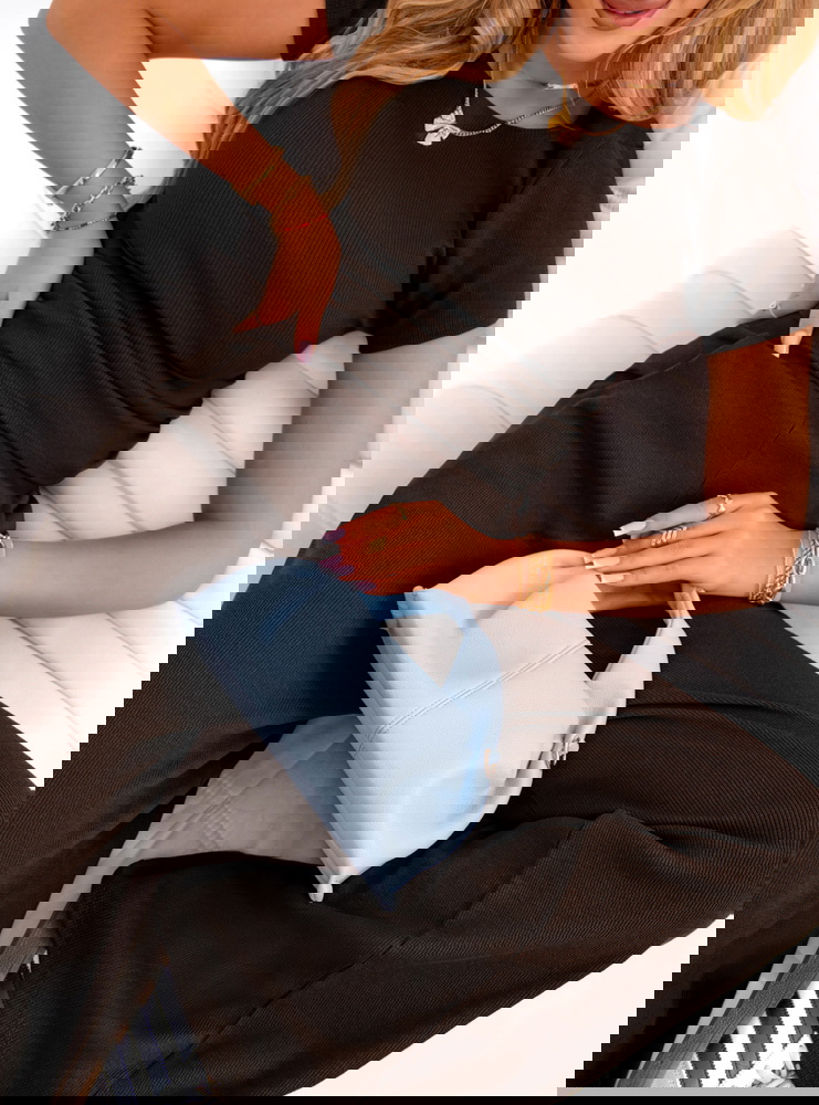 Czekoladowy komplet prążkowany bluzka...