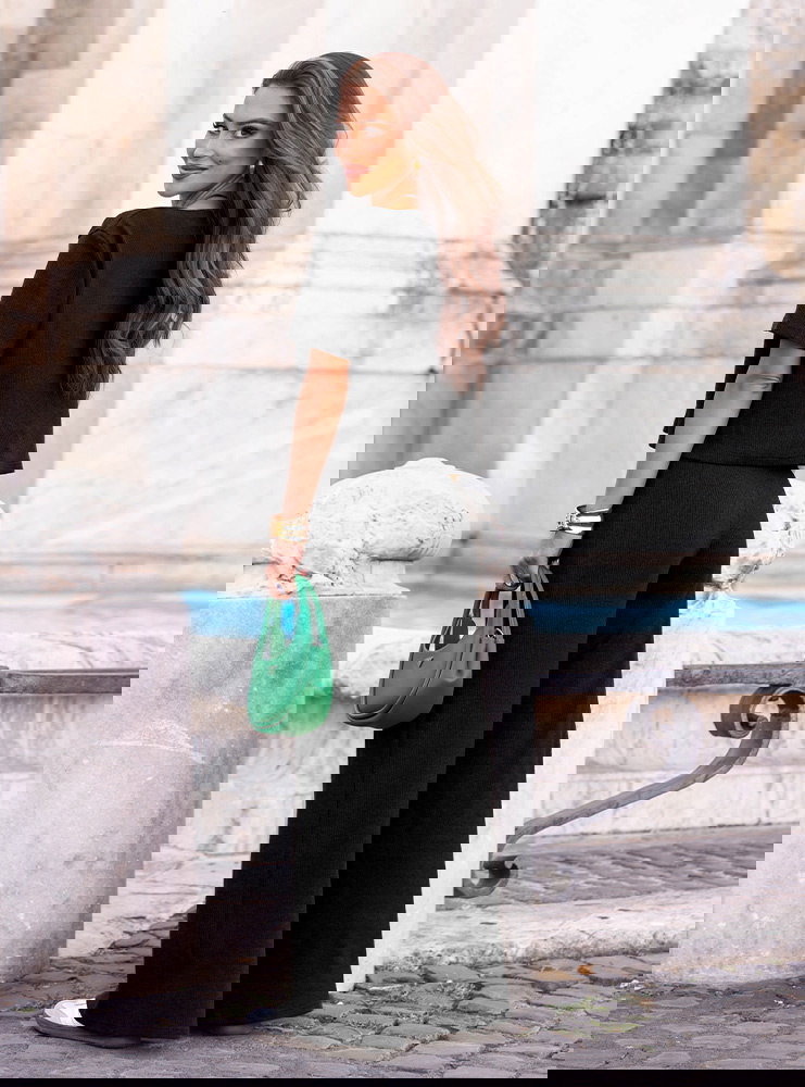 Czarny komplet prążkowany bluzka i...