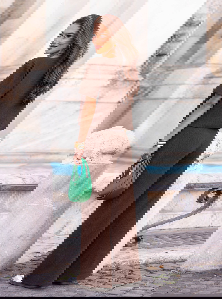 Czekoladowy komplet prążkowany bluzka...