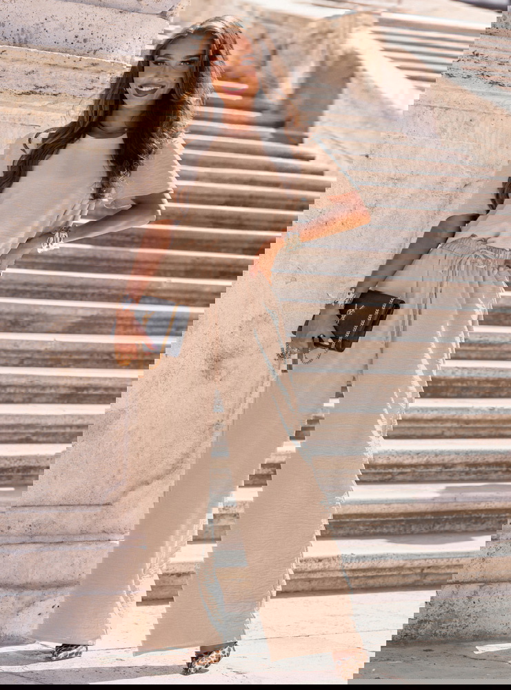 Beżowy komplet bluzka i szerokie...