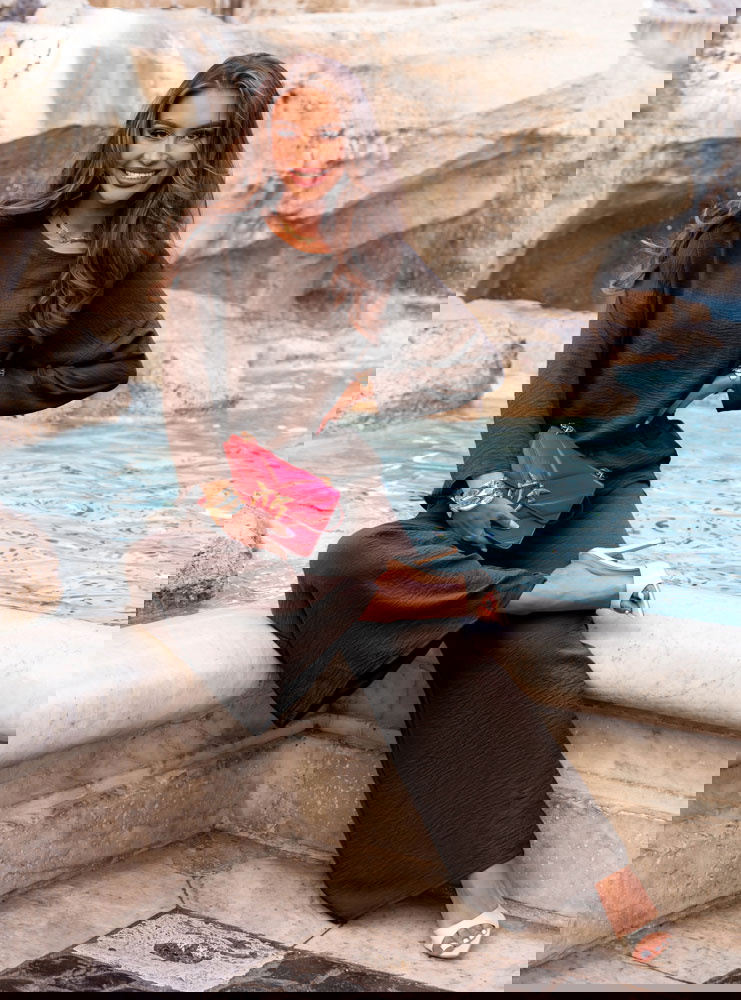 Czekoladowy komplet bluzka i spodnie...