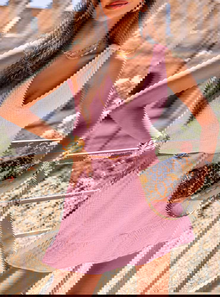 Pudrowa muślinowa sukienka na...