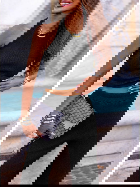 Czarny prążkowany komplet... 2