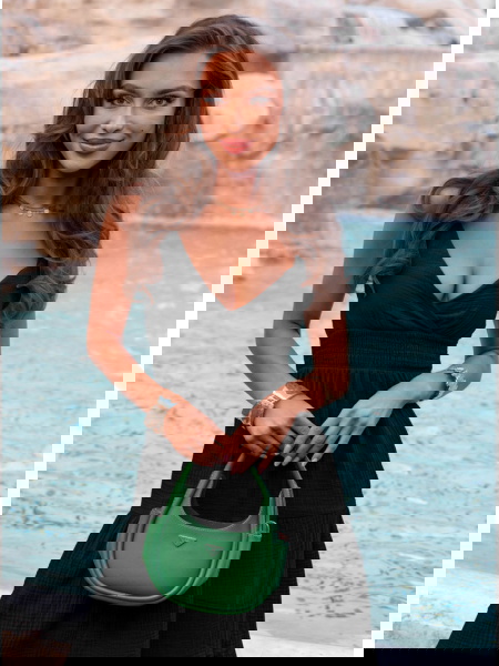 Czarna muślinowa sukienka... 2