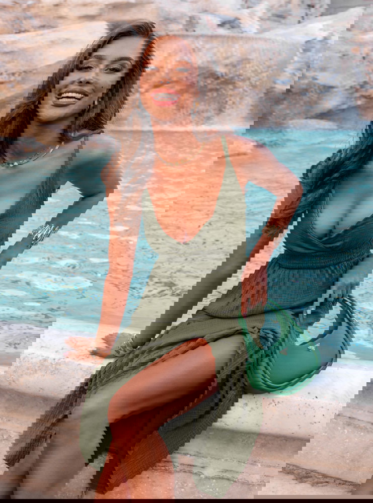 Muślinowa sukienka midi na...