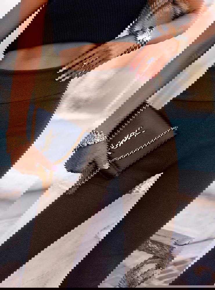 Czekoladowe prążkowane spodnie z...