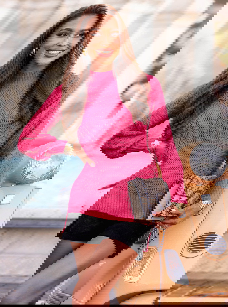 Sweter z półgolfem i długimi rękawami...