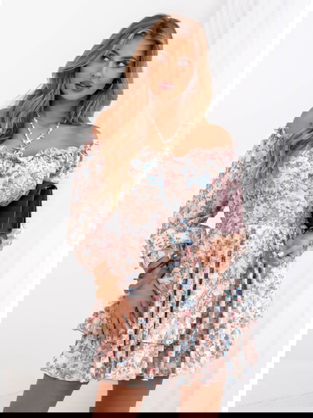 Wzorzysta rozkloszowana...