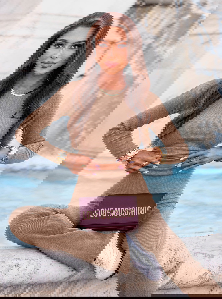 Beżowy prążkowany komplet dopasowana...