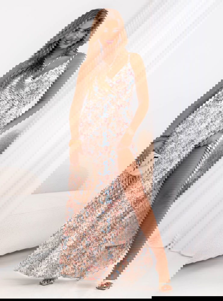 Wzorzysta sukienka maxi z rozcięciem...