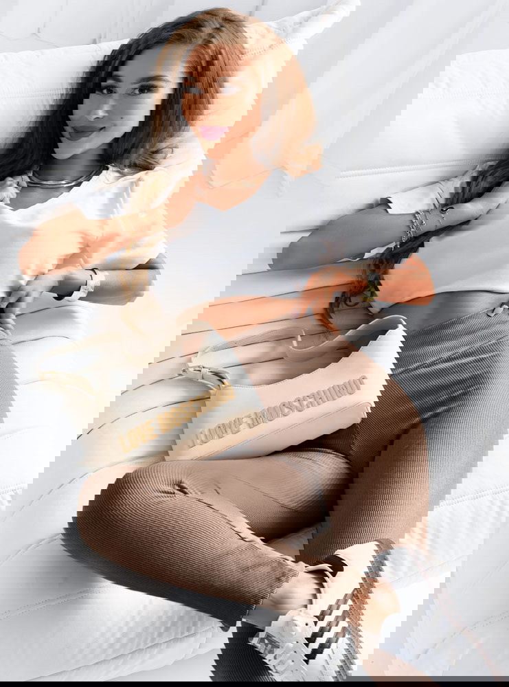 Prążkowane dopasowane legginsy...