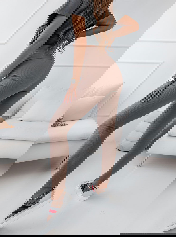 Prążkowane legginsy Stesha - mocha...