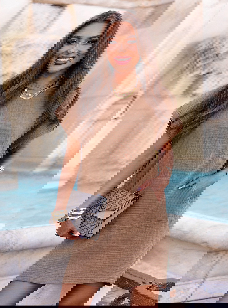 Muślinowa sukienka z kapturem...