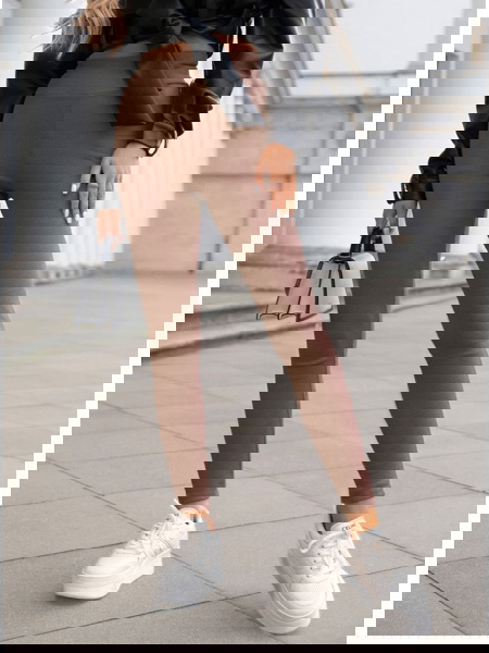 Prążkowane dopasowane... 2