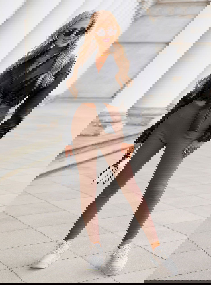 Prążkowane dopasowane legginsy Velvet...