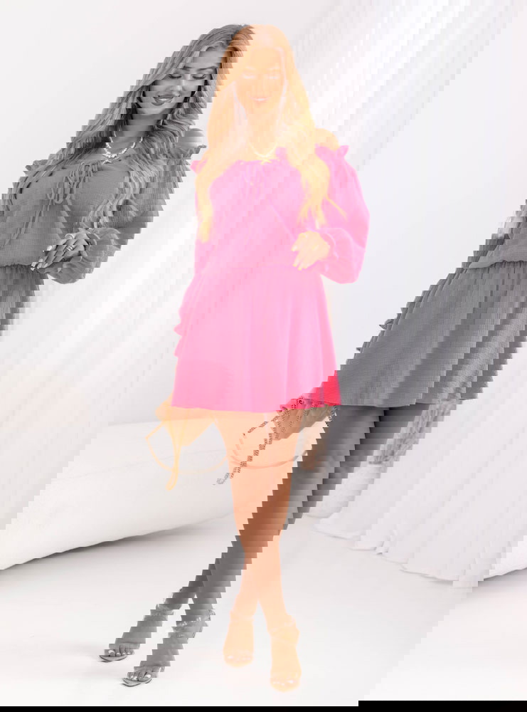 Różowy muślinowy kombinezon jak...