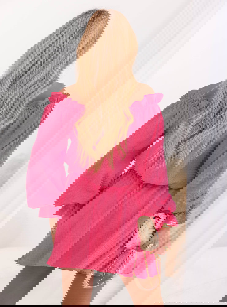 Różowy muślinowy kombinezon jak...