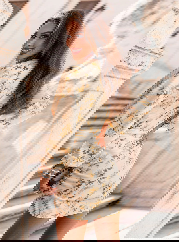 Wzorzysta sukienka z przekładanym...