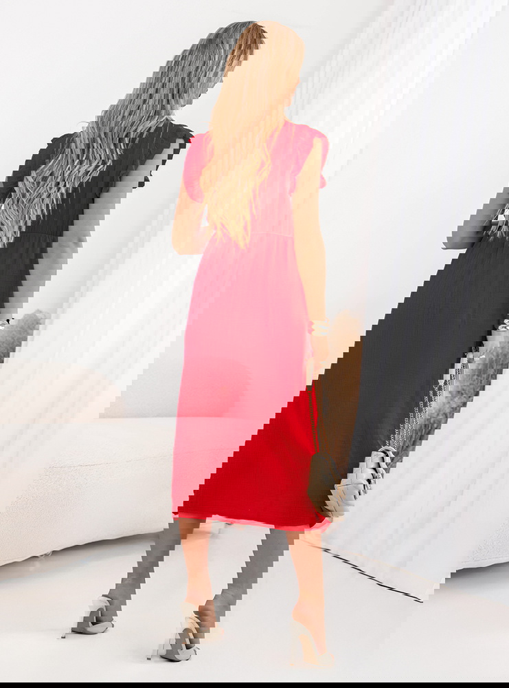 Malinowa muślinowa sukienka midi z...