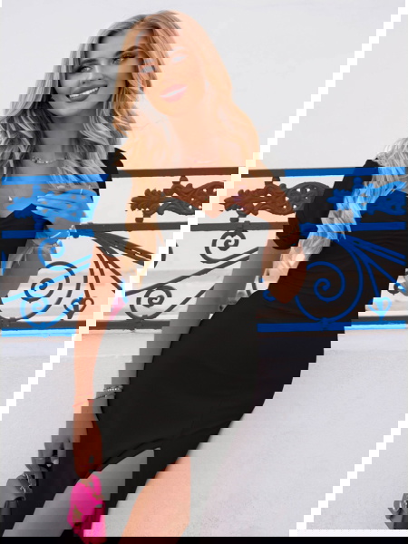 Czarna sukienka z... 2