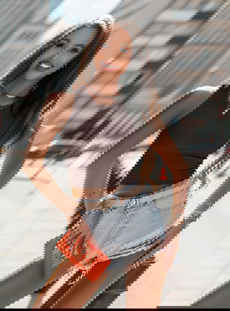 Czekoladowy top na ramiączka Cristii