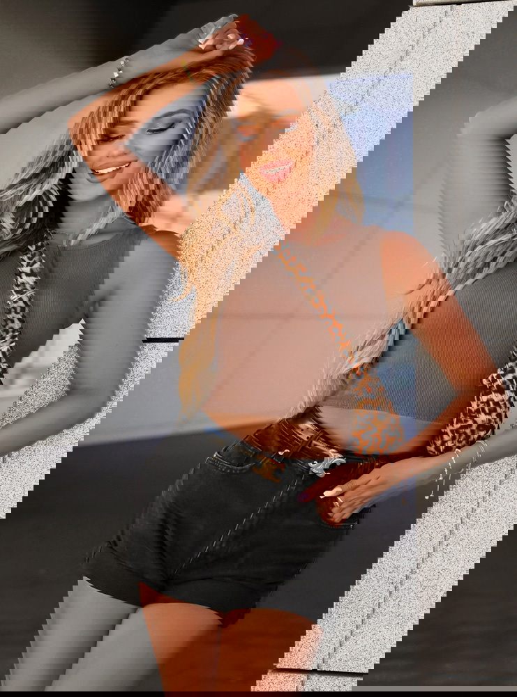 Top na ramiączka Jerin - mocha mousse