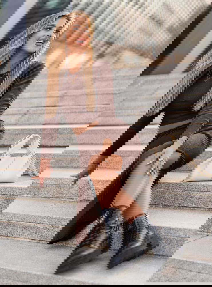 Czekoladowy prążkowany komplet...