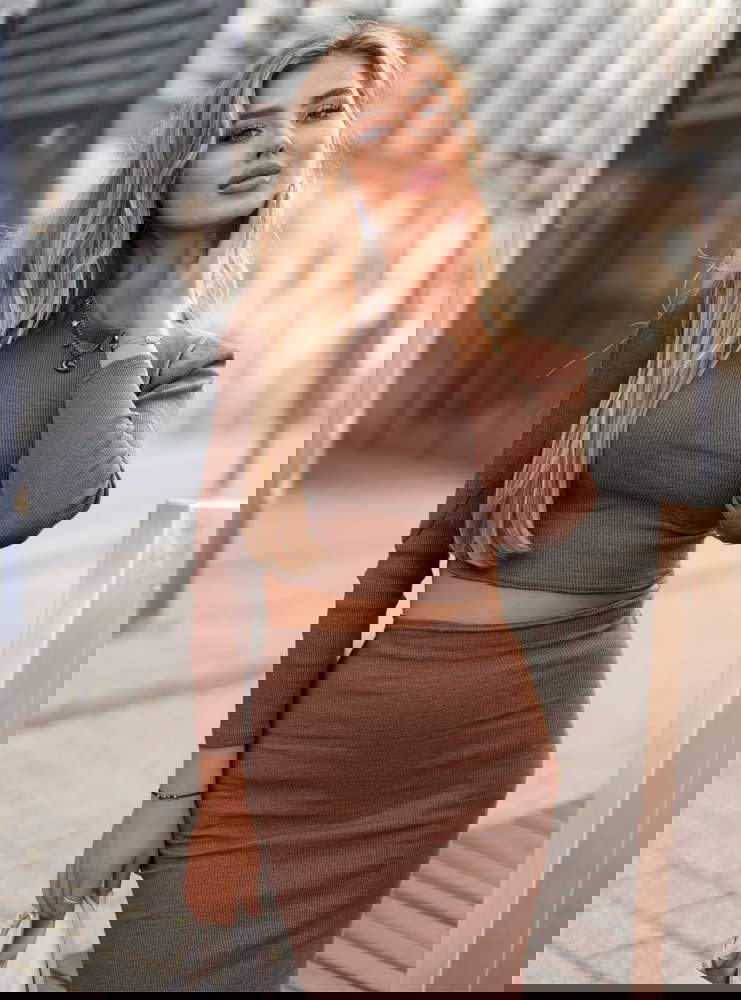 Prążkowany komplet top+spódnica z...