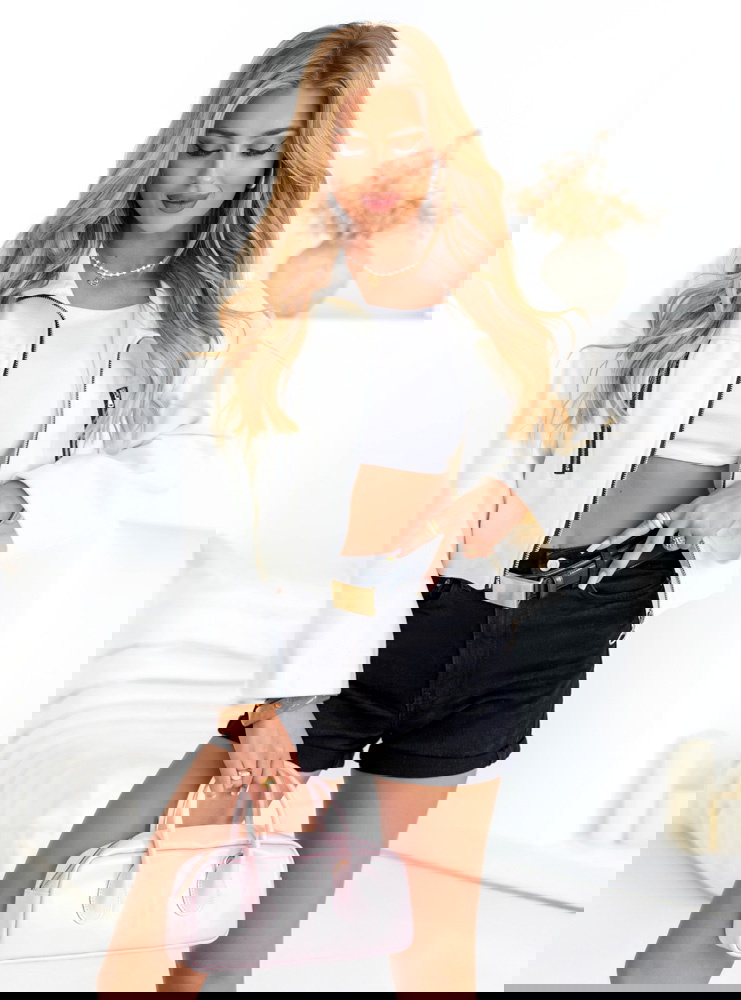 Biała kurtka zapinana na zamek Taralyn